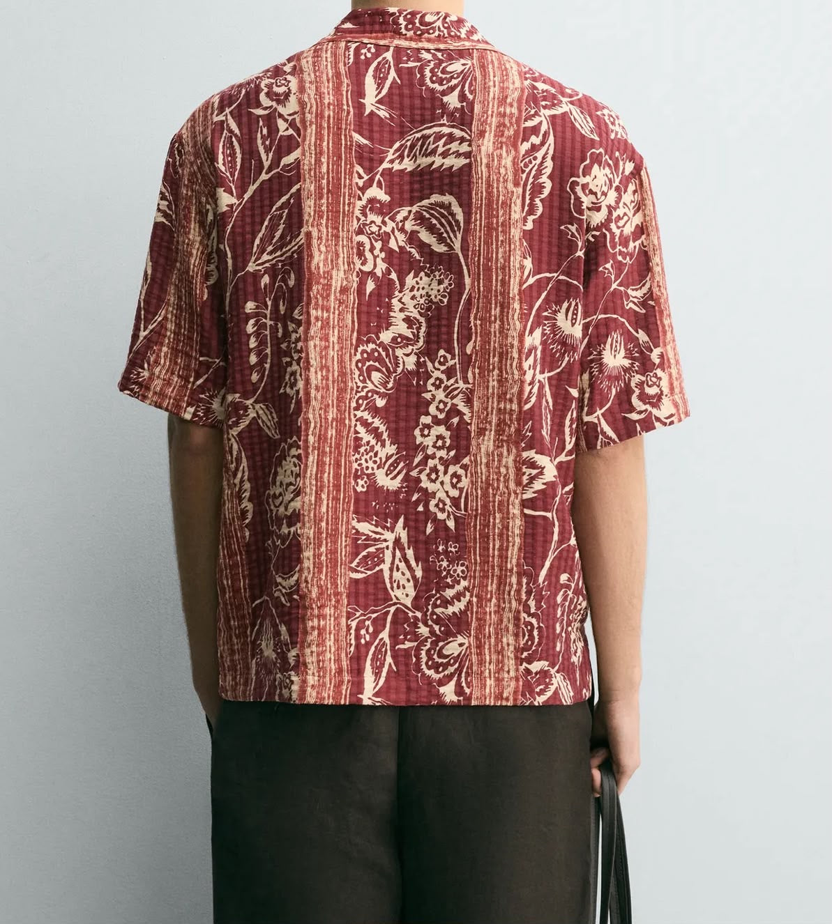 Vintage Burgundy Floral Shirt – Relaxed Short-Sleeve Fit