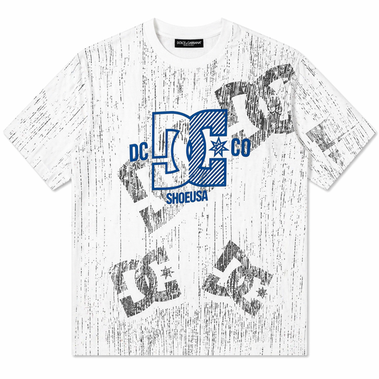 DC White T-Shirt – Street Style Edition